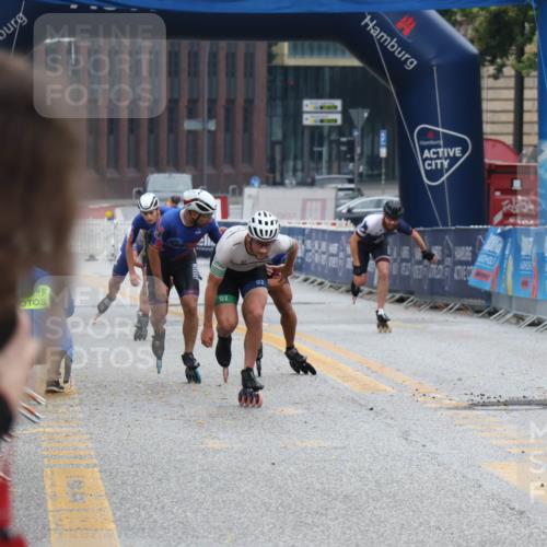 30.06.2024 - hella hamburg halbmarathon Lena Gebhardt http://msf.ph/oto/6609204 30.06.2024 09:10:36 Ziel 20344 meine-sportfotos.de