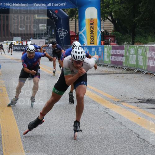 30.06.2024 - hella hamburg halbmarathon Lena Gebhardt http://msf.ph/oto/6609327 30.06.2024 09:10:39 Ziel 20006, 20344, 20436, 20439, 20454 meine-sportfotos.de