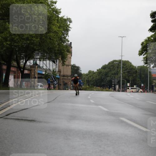 30.06.2024 - hella hamburg halbmarathon Fuchs,  Jonas http://msf.ph/oto/6615261 30.06.2024 09:17:03 20KM 2 meine-sportfotos.de