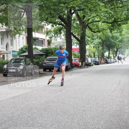 30.06.2024 - hella hamburg halbmarathon KatJ http://msf.ph/oto/6621077 30.06.2024 09:02:49 Laufen KM 15 103, 00, 600 meine-sportfotos.de