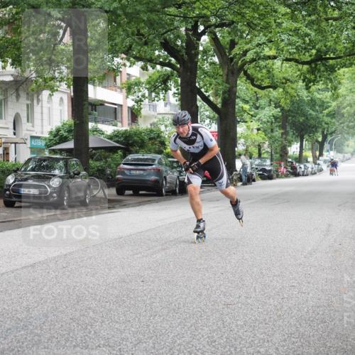 30.06.2024 - hella hamburg halbmarathon KatJ http://msf.ph/oto/6621167 30.06.2024 09:02:57 Laufen KM 15 103, 600 meine-sportfotos.de