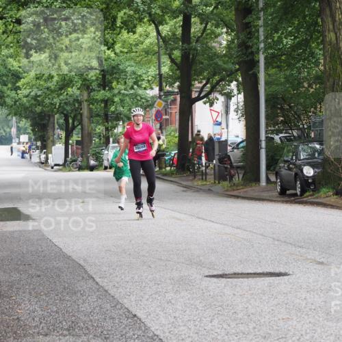 30.06.2024 - hella hamburg halbmarathon MichiJ http://msf.ph/oto/6621500 30.06.2024 09:10:35 Laufen KM 15 20068 meine-sportfotos.de