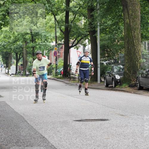 30.06.2024 - hella hamburg halbmarathon MichiJ http://msf.ph/oto/6621988 30.06.2024 09:18:11 Laufen KM 15 98, 20198 meine-sportfotos.de