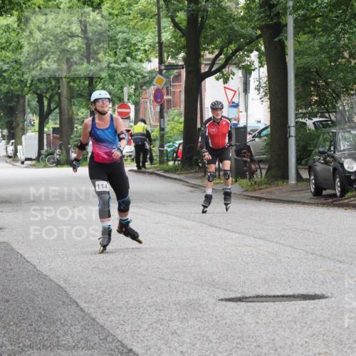 30.06.2024 - hella hamburg halbmarathon MichiJ http://msf.ph/oto/6622111 30.06.2024 09:20:08 Laufen KM 15 114 meine-sportfotos.de