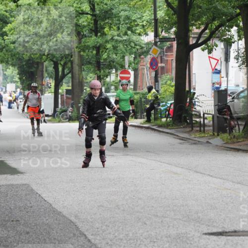 30.06.2024 - hella hamburg halbmarathon MichiJ http://msf.ph/oto/6622131 30.06.2024 09:20:26 Laufen KM 15  meine-sportfotos.de
