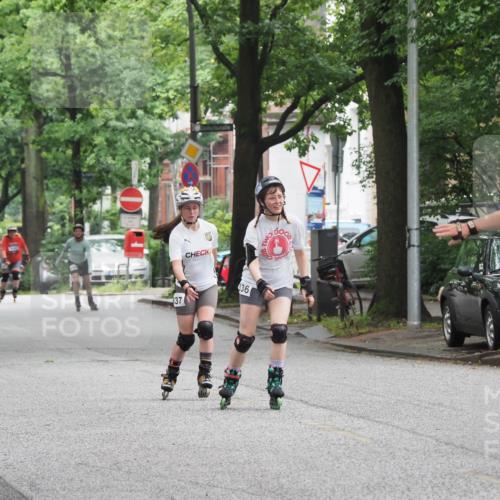 30.06.2024 - hella hamburg halbmarathon MichiJ http://msf.ph/oto/6622148 30.06.2024 09:20:36 Laufen KM 15 337, 336, 9 meine-sportfotos.de
