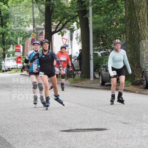 30.06.2024 - hella hamburg halbmarathon MichiJ http://msf.ph/oto/6622170 30.06.2024 09:20:45 Laufen KM 15 84, 47, 20447, 95 meine-sportfotos.de