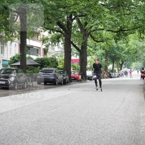 30.06.2024 - hella hamburg halbmarathon KatJ http://msf.ph/oto/6622972 30.06.2024 09:11:20 Laufen KM 15 103, 00, 600 meine-sportfotos.de