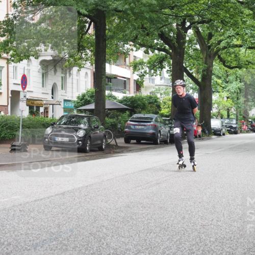 30.06.2024 - hella hamburg halbmarathon KatJ http://msf.ph/oto/6622999 30.06.2024 09:11:22 Laufen KM 15 103, 00, 600, 43 meine-sportfotos.de