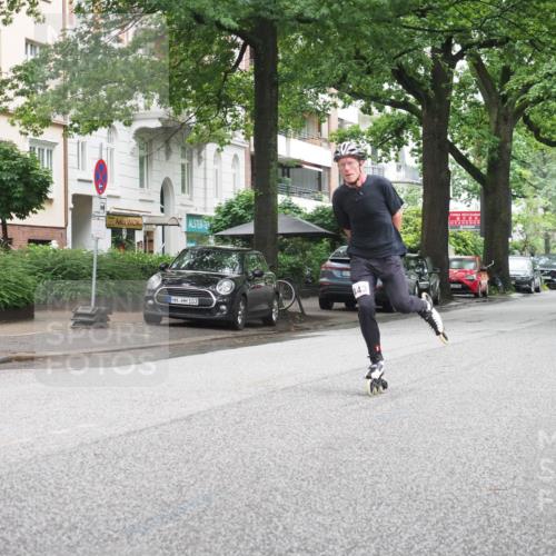 30.06.2024 - hella hamburg halbmarathon KatJ http://msf.ph/oto/6623013 30.06.2024 09:11:22 Laufen KM 15 103, 443 meine-sportfotos.de