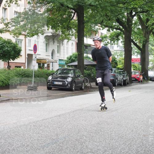 30.06.2024 - hella hamburg halbmarathon KatJ http://msf.ph/oto/6623019 30.06.2024 09:11:22 Laufen KM 15 103, 443 meine-sportfotos.de