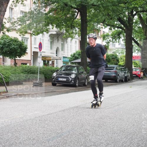 30.06.2024 - hella hamburg halbmarathon KatJ http://msf.ph/oto/6623021 30.06.2024 09:11:23 Laufen KM 15 103, 143, 600 meine-sportfotos.de