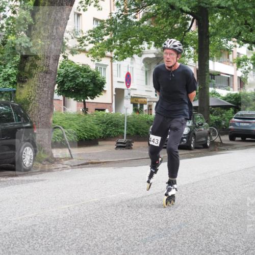 30.06.2024 - hella hamburg halbmarathon KatJ http://msf.ph/oto/6623030 30.06.2024 09:11:23 Laufen KM 15 443 meine-sportfotos.de
