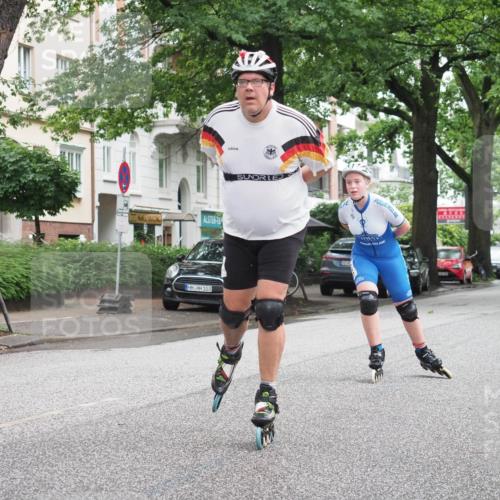 30.06.2024 - hella hamburg halbmarathon KatJ http://msf.ph/oto/6623128 30.06.2024 09:11:36 Laufen KM 15 103 meine-sportfotos.de