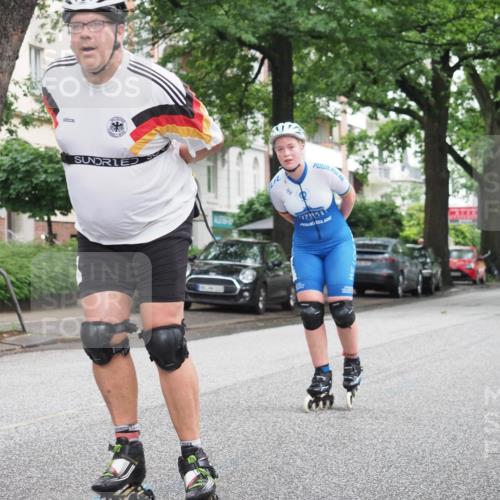 30.06.2024 - hella hamburg halbmarathon KatJ http://msf.ph/oto/6623133 30.06.2024 09:11:36 Laufen KM 15  meine-sportfotos.de