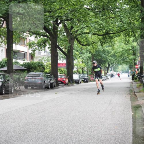 30.06.2024 - hella hamburg halbmarathon KatJ http://msf.ph/oto/6623277 30.06.2024 09:12:11 Laufen KM 15 103, 600 meine-sportfotos.de