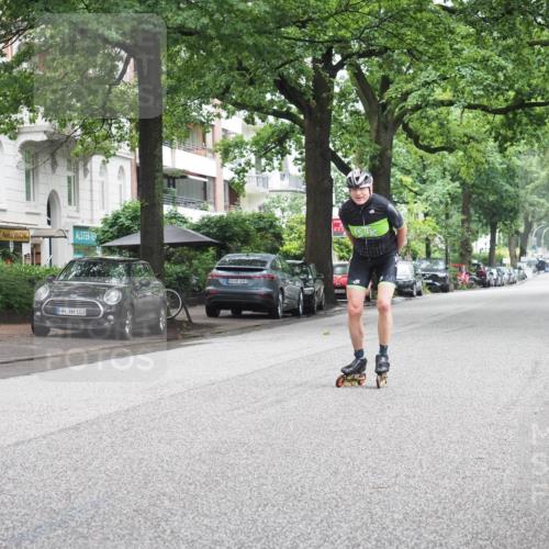 30.06.2024 - hella hamburg halbmarathon KatJ http://msf.ph/oto/6623299 30.06.2024 09:12:13 Laufen KM 15 103, 00, 600 meine-sportfotos.de