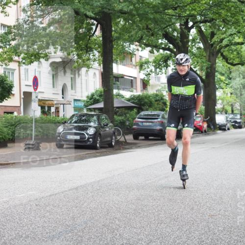 30.06.2024 - hella hamburg halbmarathon KatJ http://msf.ph/oto/6623310 30.06.2024 09:12:14 Laufen KM 15 103 meine-sportfotos.de
