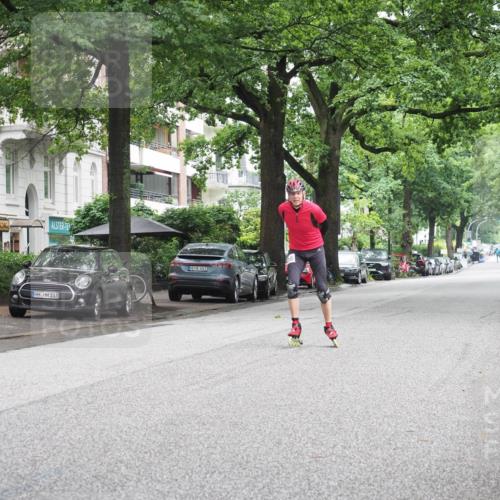 30.06.2024 - hella hamburg halbmarathon KatJ http://msf.ph/oto/6623340 30.06.2024 09:12:24 Laufen KM 15 103, 00, 600 meine-sportfotos.de