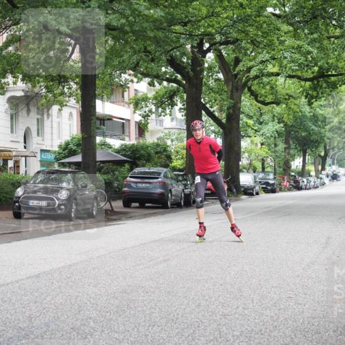 30.06.2024 - hella hamburg halbmarathon KatJ http://msf.ph/oto/6623344 30.06.2024 09:12:24 Laufen KM 15 103, 600 meine-sportfotos.de