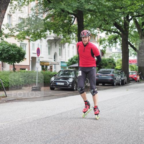 30.06.2024 - hella hamburg halbmarathon KatJ http://msf.ph/oto/6623371 30.06.2024 09:12:25 Laufen KM 15 103, 18 meine-sportfotos.de