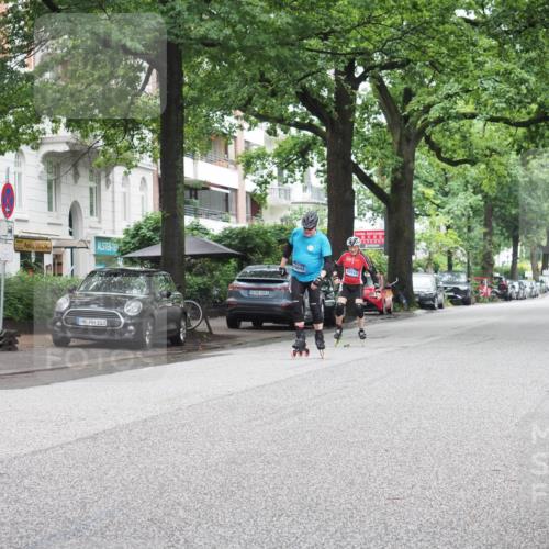 30.06.2024 - hella hamburg halbmarathon KatJ http://msf.ph/oto/6623388 30.06.2024 09:12:50 Laufen KM 15 103, 20042, 20128 meine-sportfotos.de