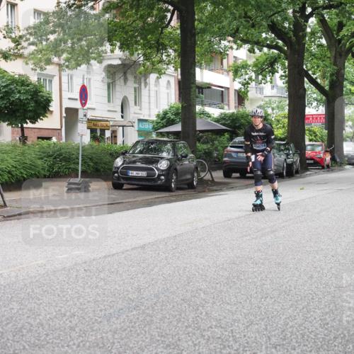30.06.2024 - hella hamburg halbmarathon KatJ http://msf.ph/oto/6623461 30.06.2024 09:13:13 Laufen KM 15 103, 20074 meine-sportfotos.de