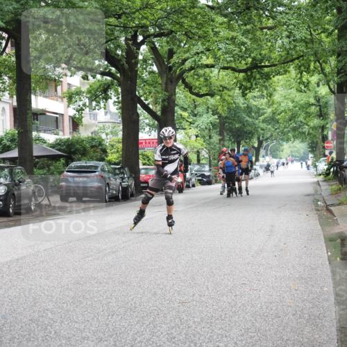 30.06.2024 - hella hamburg halbmarathon KatJ http://msf.ph/oto/6623575 30.06.2024 09:13:29 Laufen KM 15 103, 600, 550 meine-sportfotos.de