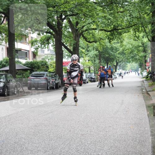 30.06.2024 - hella hamburg halbmarathon KatJ http://msf.ph/oto/6623577 30.06.2024 09:13:29 Laufen KM 15 103, 600 meine-sportfotos.de