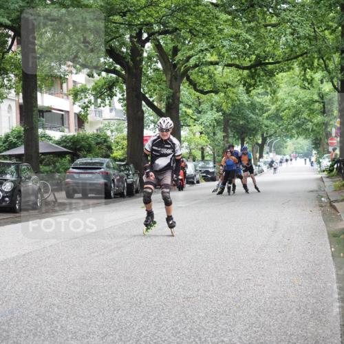 30.06.2024 - hella hamburg halbmarathon KatJ http://msf.ph/oto/6623580 30.06.2024 09:13:30 Laufen KM 15 103, 600 meine-sportfotos.de