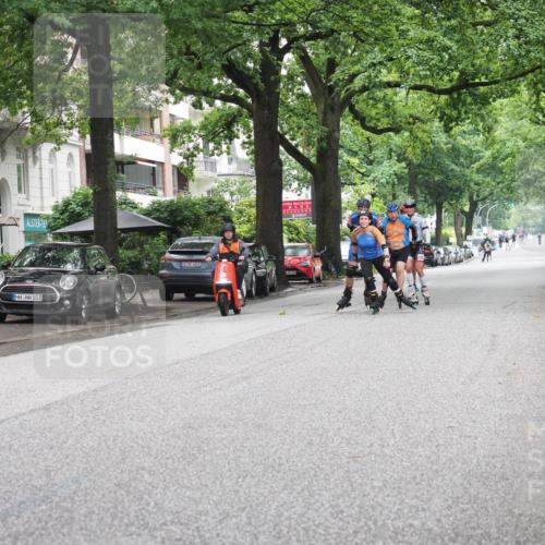 30.06.2024 - hella hamburg halbmarathon KatJ http://msf.ph/oto/6623608 30.06.2024 09:13:31 Laufen KM 15 103, 600, 450 meine-sportfotos.de