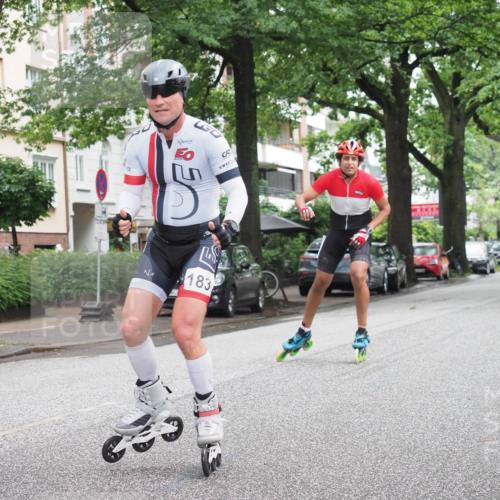 30.06.2024 - hella hamburg halbmarathon KatJ http://msf.ph/oto/6623684 30.06.2024 09:13:35 Laufen KM 15 183 meine-sportfotos.de