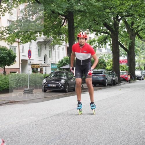 30.06.2024 - hella hamburg halbmarathon KatJ http://msf.ph/oto/6623703 30.06.2024 09:13:36 Laufen KM 15 103, 600 meine-sportfotos.de