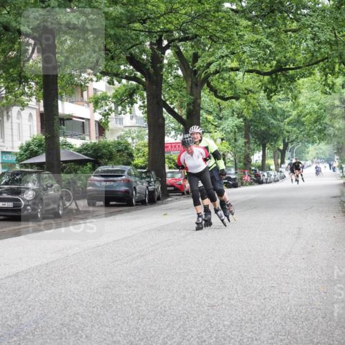 30.06.2024 - hella hamburg halbmarathon KatJ http://msf.ph/oto/6623713 30.06.2024 09:13:51 Laufen KM 15 103, 600, 156 meine-sportfotos.de