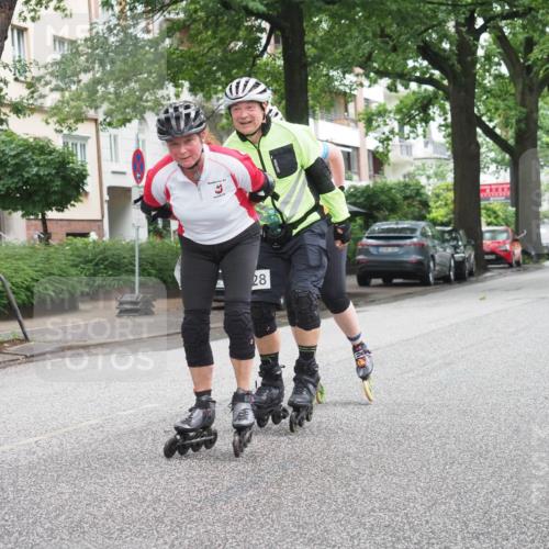 30.06.2024 - hella hamburg halbmarathon KatJ http://msf.ph/oto/6623752 30.06.2024 09:13:52 Laufen KM 15 28 meine-sportfotos.de