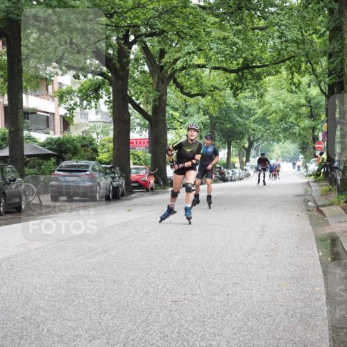 30.06.2024 - hella hamburg halbmarathon KatJ http://msf.ph/oto/6623799 30.06.2024 09:14:00 Laufen KM 15 103, 600 meine-sportfotos.de