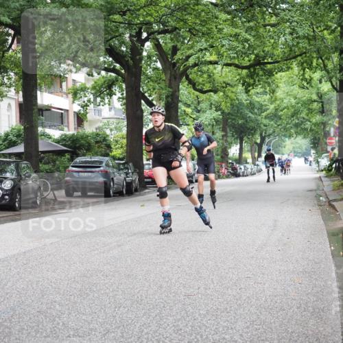 30.06.2024 - hella hamburg halbmarathon KatJ http://msf.ph/oto/6623809 30.06.2024 09:14:00 Laufen KM 15 103, 6008 meine-sportfotos.de