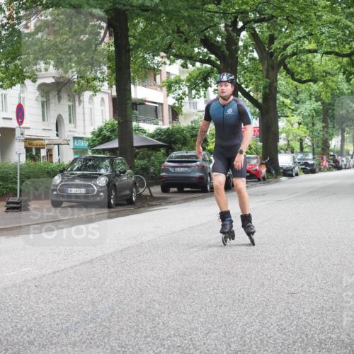 30.06.2024 - hella hamburg halbmarathon KatJ http://msf.ph/oto/6623853 30.06.2024 09:14:02 Laufen KM 15 103, 600 meine-sportfotos.de
