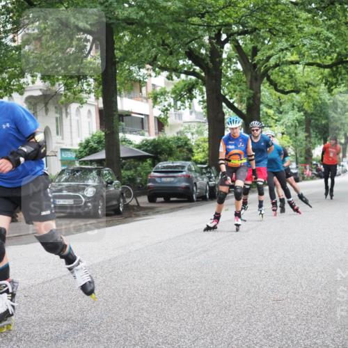 30.06.2024 - hella hamburg halbmarathon KatJ http://msf.ph/oto/6623948 30.06.2024 09:14:15 Laufen KM 15 103 meine-sportfotos.de