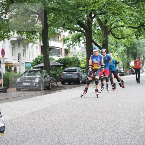 30.06.2024 - hella hamburg halbmarathon KatJ http://msf.ph/oto/6623953 30.06.2024 09:14:15 Laufen KM 15 103, 600 meine-sportfotos.de