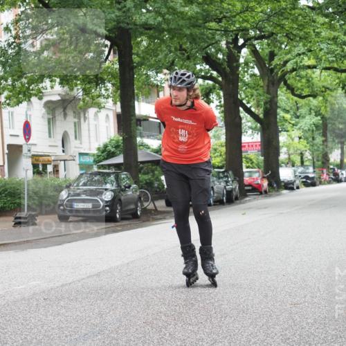 30.06.2024 - hella hamburg halbmarathon KatJ http://msf.ph/oto/6624004 30.06.2024 09:14:19 Laufen KM 15 103 meine-sportfotos.de