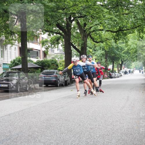 30.06.2024 - hella hamburg halbmarathon KatJ http://msf.ph/oto/6624023 30.06.2024 09:14:36 Laufen KM 15 103, 600 meine-sportfotos.de