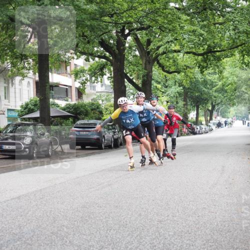 30.06.2024 - hella hamburg halbmarathon KatJ http://msf.ph/oto/6624024 30.06.2024 09:14:36 Laufen KM 15 103, 600 meine-sportfotos.de