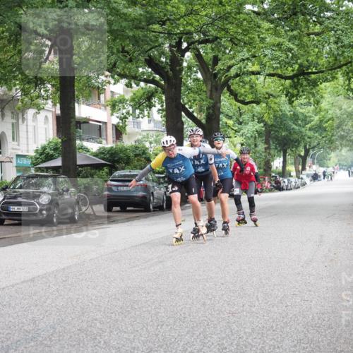 30.06.2024 - hella hamburg halbmarathon KatJ http://msf.ph/oto/6624028 30.06.2024 09:14:36 Laufen KM 15 103, 600 meine-sportfotos.de