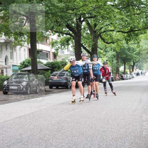 30.06.2024 - hella hamburg halbmarathon KatJ http://msf.ph/oto/6624031 30.06.2024 09:14:36 Laufen KM 15 103, 600 meine-sportfotos.de