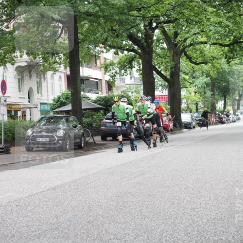 30.06.2024 - hella hamburg halbmarathon KatJ http://msf.ph/oto/6624108 30.06.2024 09:15:01 Laufen KM 15 103 meine-sportfotos.de