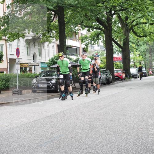 30.06.2024 - hella hamburg halbmarathon KatJ http://msf.ph/oto/6624121 30.06.2024 09:15:02 Laufen KM 15 103, 57 meine-sportfotos.de