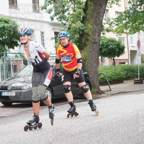 30.06.2024 - hella hamburg halbmarathon KatJ http://msf.ph/oto/6624174 30.06.2024 09:15:04 Laufen KM 15 165, 20302, 103 meine-sportfotos.de