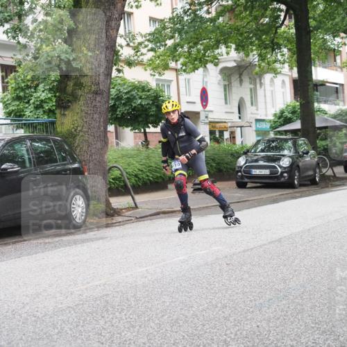 30.06.2024 - hella hamburg halbmarathon KatJ http://msf.ph/oto/6624198 30.06.2024 09:15:09 Laufen KM 15 070, 103 meine-sportfotos.de