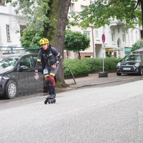 30.06.2024 - hella hamburg halbmarathon KatJ http://msf.ph/oto/6624212 30.06.2024 09:15:10 Laufen KM 15 65, 070, 103 meine-sportfotos.de